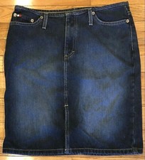 Tommy Hilfiger Jean Denim Skirt. Size: 4. Blue. AWESOME