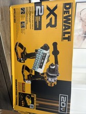 DEWALT DCK2101QQ2 HAMMER DRILL / IMPACT DRIVER COMBO KIT