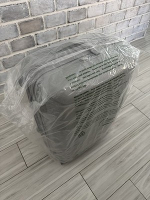 Samsonite Outline Pro Medium Spinner Suitcase Color: Gray