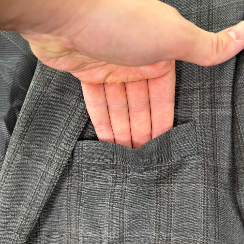 NEW Stafford Mens 46L Gray Plaid Classic Fit Year Round Sport Coat Blazer Casual - Image 4 of 4