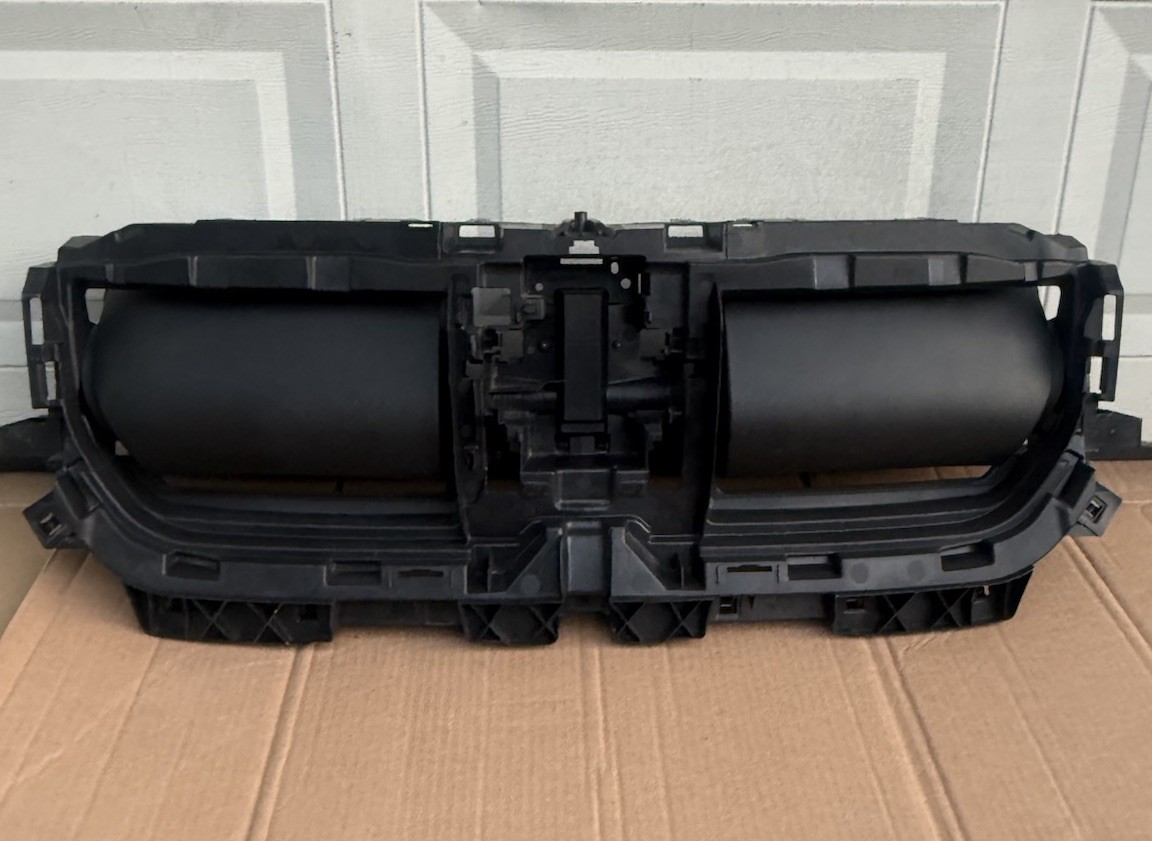 2023 2024 2025 BMW X1 Upper Air ShutteR (2.0L) 51-74-5-A11-2F8  OEM NEW