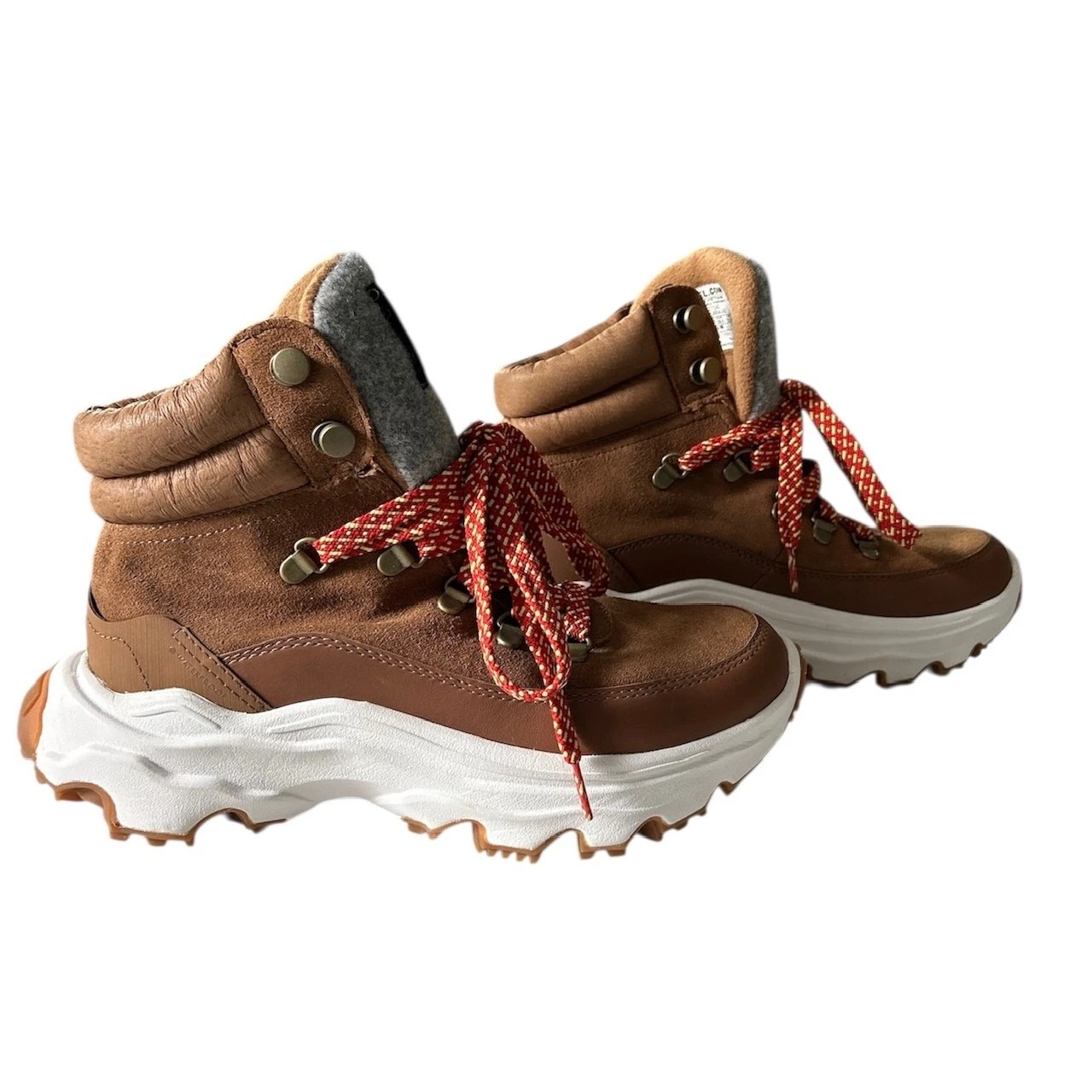 Sorel NEW Womens Size 8.5 Kinetic Breakthru Conquest Suede Boot Velvet Tan