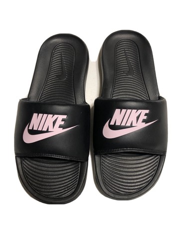 cn9677 nike