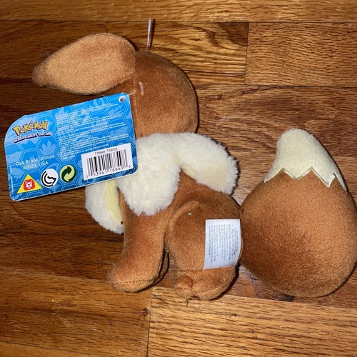 Eevee Plush Tomy Nintendo Pokemon 8" Plush 2017 With Tags Happy Eyes Closed - Picture 3 of 4