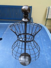 Buste mannequin femme filaire – métal noir – bouton métallique – déco / présenta