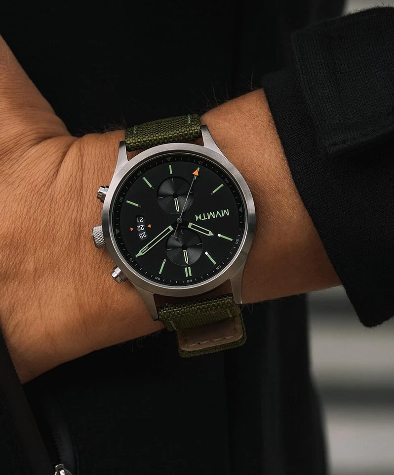 MVMT Reloj Cronógrafo Cuarzo para Hombre con Correa de Nylon Verde Oliva - 28000200-D Foto 3 de 4