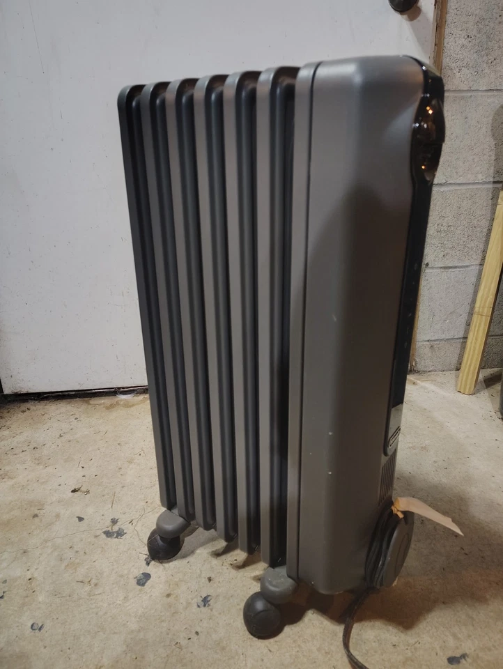 Calentador de radio Delonghi 2 disponibles Foto 3 de 4