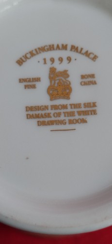 1999 Buckingham Palace Fine Bone China Mug - Picture 6 of 6