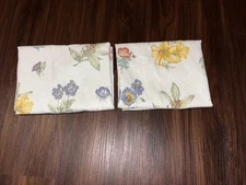 2 Cannon Euro Pillow Shams White Floral Cottage Cotton Blend 20 X 26 USA