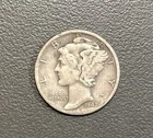 1942 S - 10C Mercury Dime / 90% Silver Coin.
