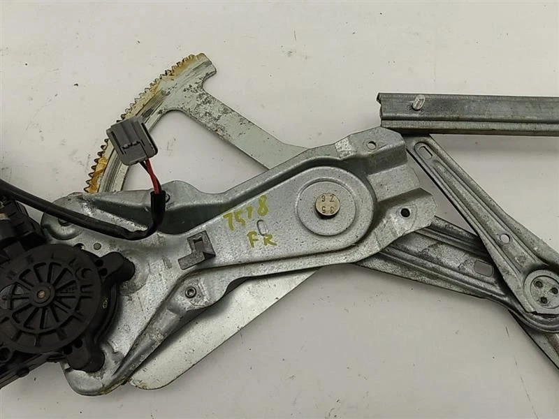 VOLVO 960 SEDAN Passenger Right Front Window Regulator Fits 1995 1996 1997 - Image 4 of 4