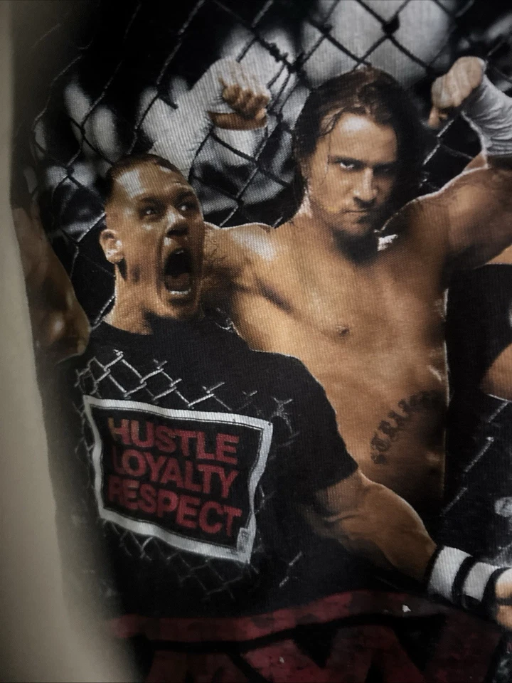 CAMISETA WWE JOHN CENA HUSTLE, LEALTAD, RESPETO NIÑOS WWE JUVENIL TALLA 10-12 Foto 2 de 4