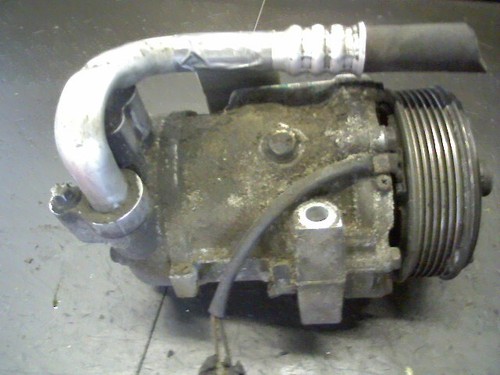 Compresseur Climatisation D'Air GM 13 105 850 1512F Opel Corsa 1.3 CDTI - Photo 2/2