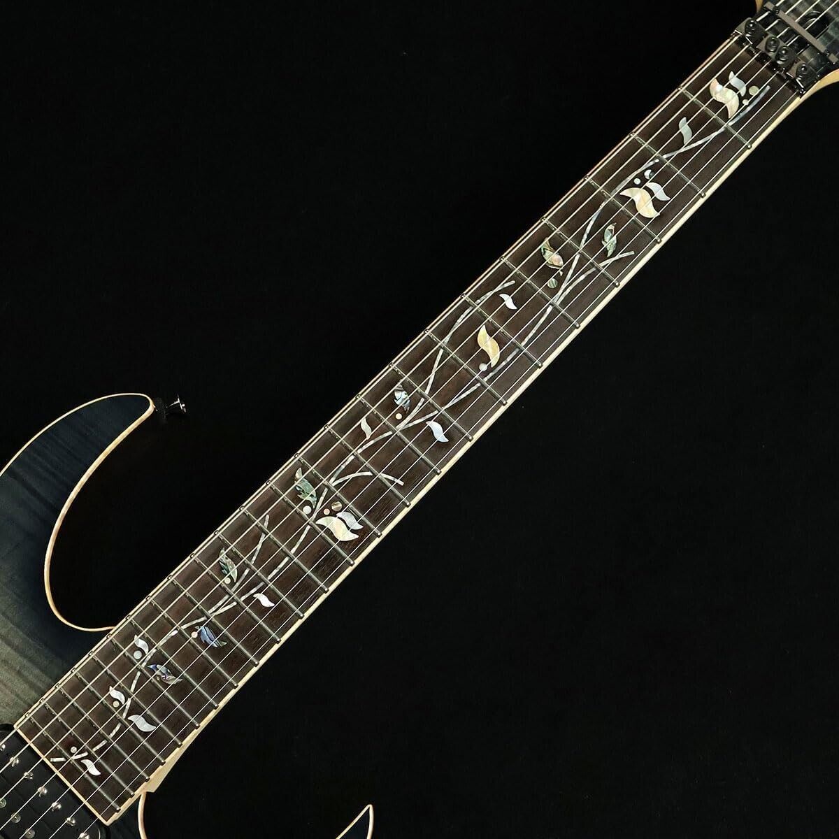 Ibanez RG8527 BRE 7-String Guitar j.custom Black Rutile w Ibanez RG8527 BRE 7-String Guitar j.custom Black Rutile w