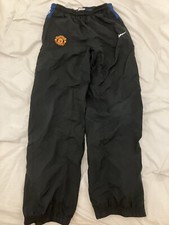 Manchester United 2010 Nike Total 90 Kids Training Bottoms (10-12yrs)