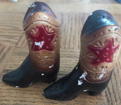 Antique Cowboy Boots Salt And Pepper Shakers-VERY RARE VINTAGE-SHIP N 24 HOURS