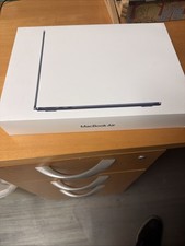 2025 M4 Apple MacBook Air 13 inch 16GB MEMORY 256GB STORAGE EMPTY BOX ONLY