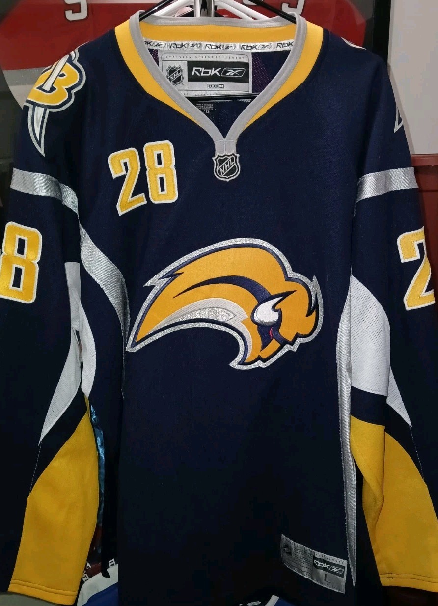 VINTAGE #28 Paul GAUSTAD Buffalo SABRES Off. Lic. REEBOK Jersey, Size Men's L thumbnail 2