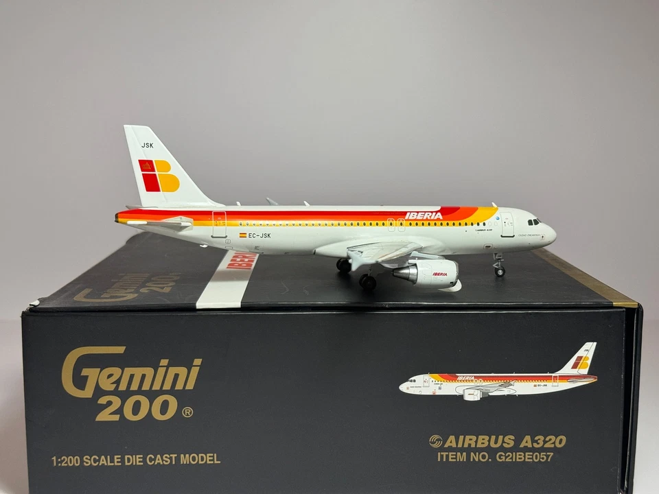 Gemini Jets 1:200 Iberia Airbus A320-200 EC-JSK 1990s colors G2IBE057 - Image 2 of 2