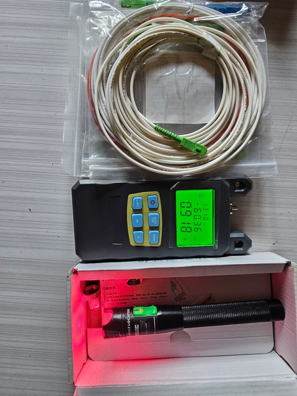 Matériel de test pour la fibre optique haute précision pour localiser les pertes de signal