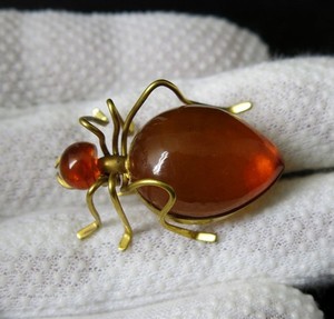 Authentic Vintage Natural Baltic Amber Beetle Brooch USSR Gold-Plated Pin 1962s