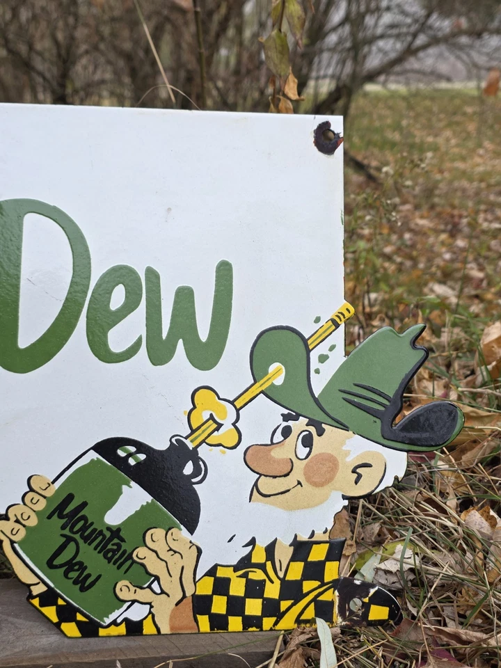 LARGE VINTAGE MOUNTAIN DEW 'IT'LL TICKLE YOUR INNARDS!' 24"×12" - Image 2 of 4