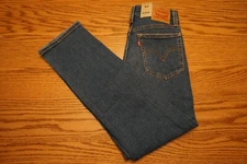 NWT WOMEN'S LEVI JEANS Multiple Sizes Wedgie Straight High Rise Distress $79.50