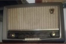 radio d'epoca a valvole Philips L'Alfiere 2 mobile in bachelite ottime condizion