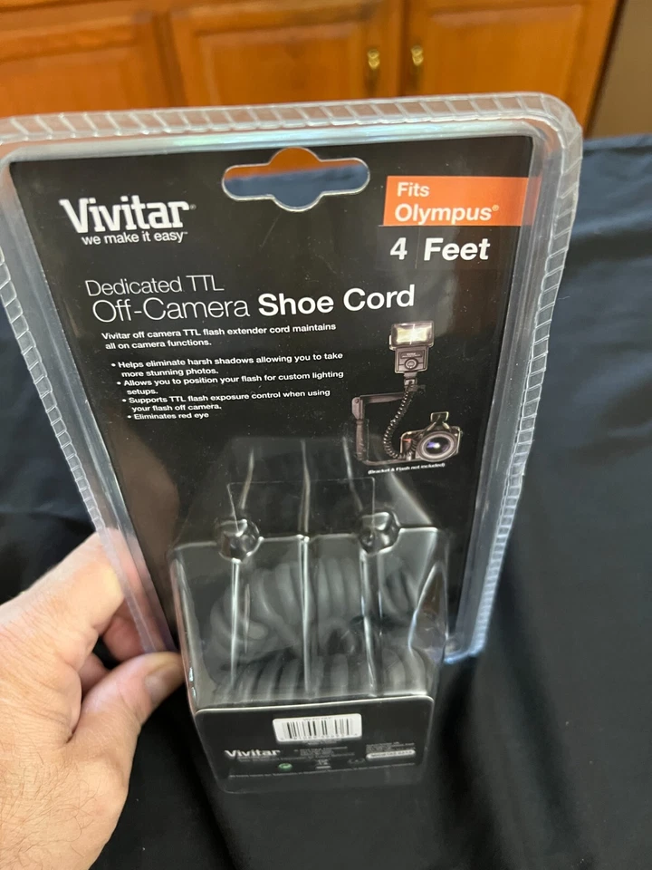 Vivitar Off Camera Shoe Remote Flash Sync Cord  for Olympus VIV-FC-OLY 4 foot - Image 3 of 4