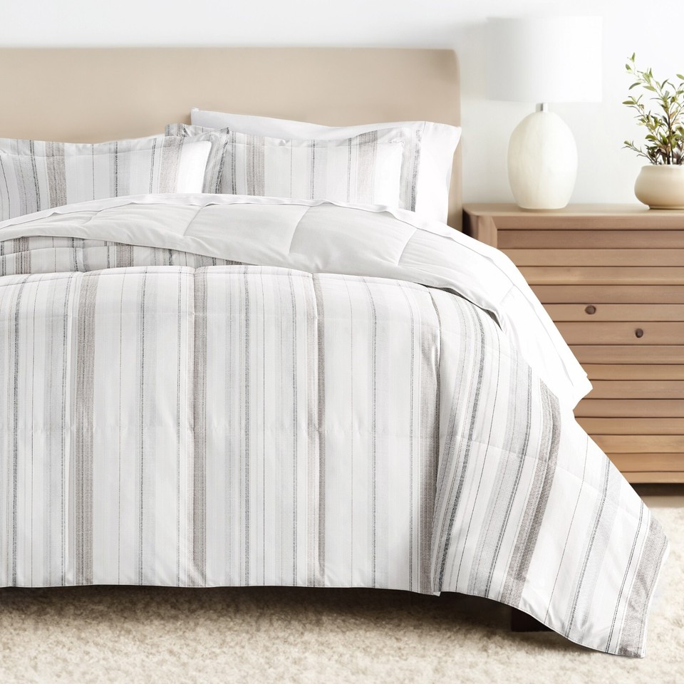 Kaycie Gray Reversible Floral Comforter Set - All Season, King Size, Clay Color With Pillow Shams 5 thumbnail image