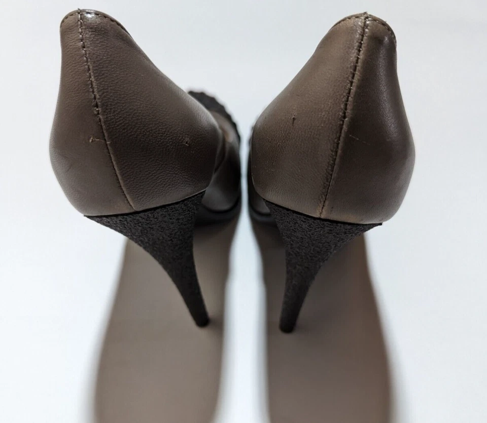 Fendi Womens Stiletto Heel Pumps Leather and Rubber Cap Toe Tan Brown Black - Image 3 of 4