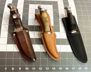 LOT of 3 VINTAGE KNIVES WESTERN USA STAG PAT'D KNIFE & SHARP HUNTING SHEATH CASE
