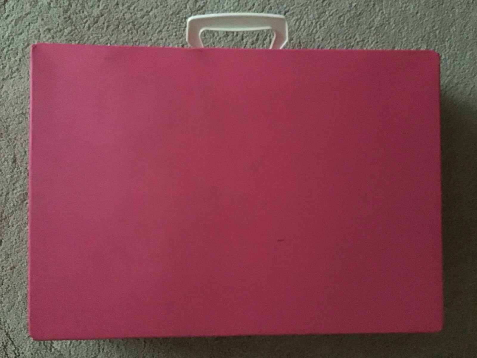 Vintage 1984 Tara Toy Corp. American Beauty Doll Accessories Pink Storage Case