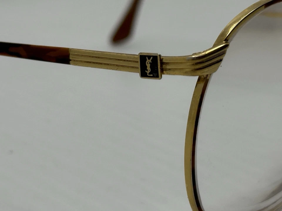 Anteojos antiguos raros YSL Yves Saint Laurent marco de metal tono dorado Foto 3 de 4