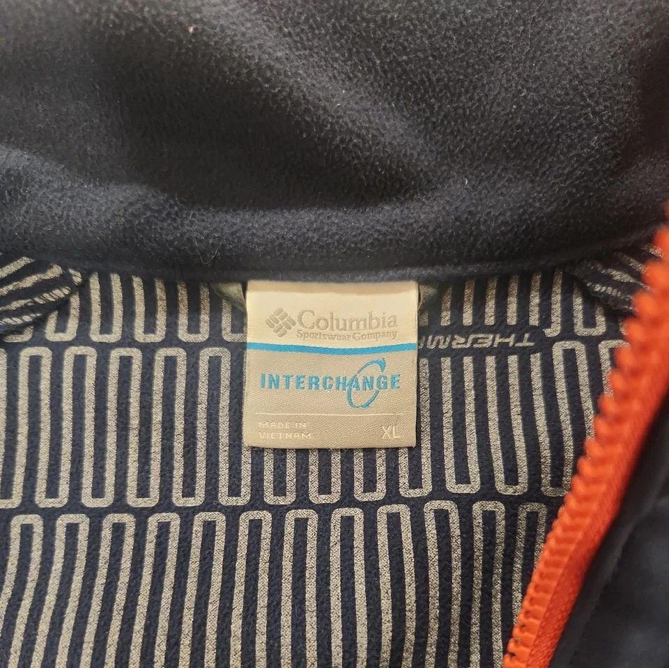 Columbia Blue  Thermal Coil Softshell Mens  Jacket XL - Image 3 of 4