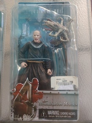 Resident Evil Action Figures - HUNK, Illuminados Monk