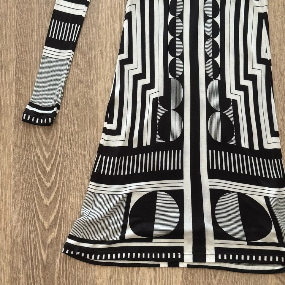 Vestido Y2K Vintage Custo Barcelona Blanco y Negro Retro Malla Geométrica Años 90 Talla 2 Foto 2 de 4