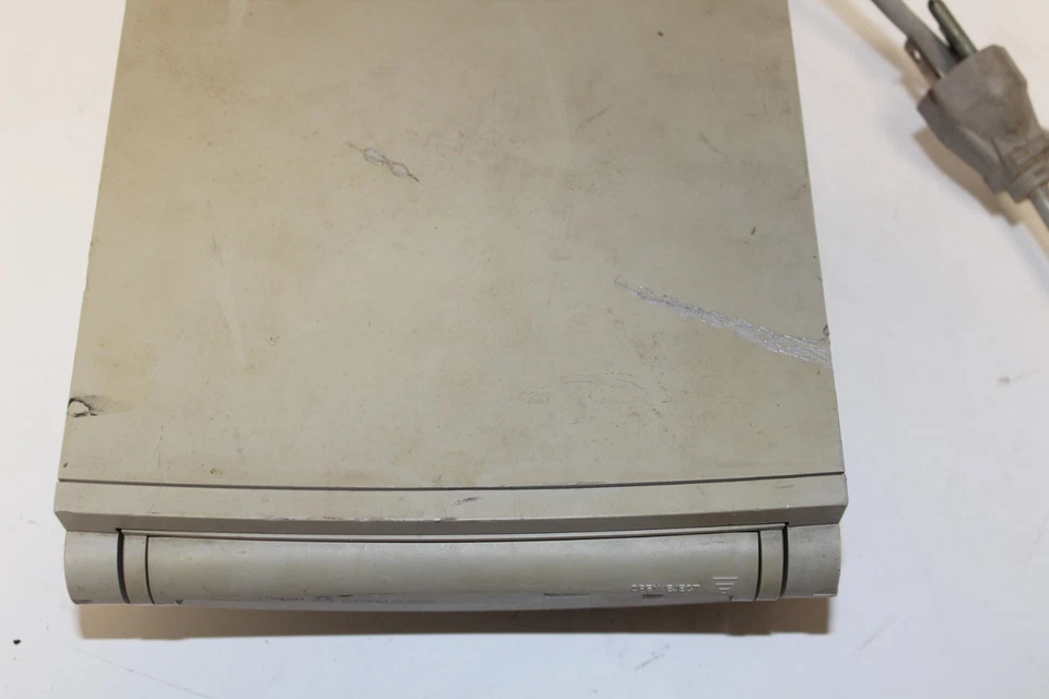 NEC MultiSpin 3x External SCSI CD-ROM Reader w/ Cables CDR-602 - POWERS ON - Image 3 of 4