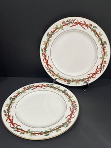  WORCESTER Holly Ribbonsサラダプレートセット WORCESTER Holly Ribbonsサラダプレートセット Royal Worcester Holly