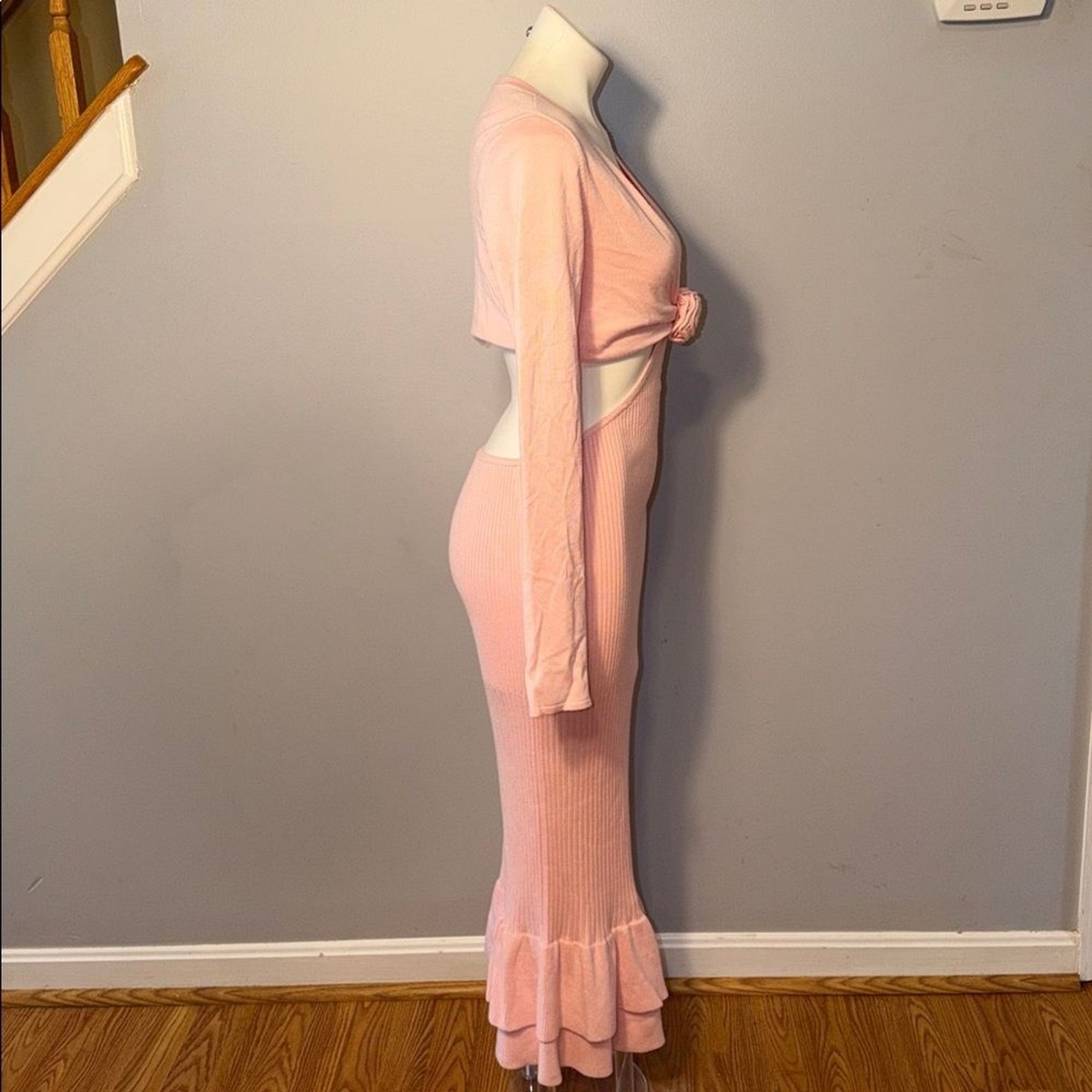 Lovers and Friends Ladies Wrenna Rosette Midi Dress in Blush Pink. Large. View 6