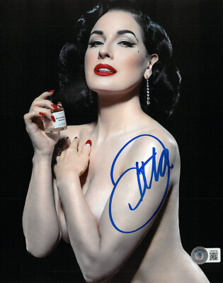 Dita Von Teese Signed Autograph 8X10 Photo Beckett BAS The Queen Of Burlesque