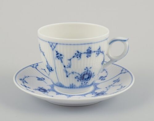 Royal Copenhagen Blue Fluted Plain. Set of six coffee cups with saucers. - Picture 2 of 8