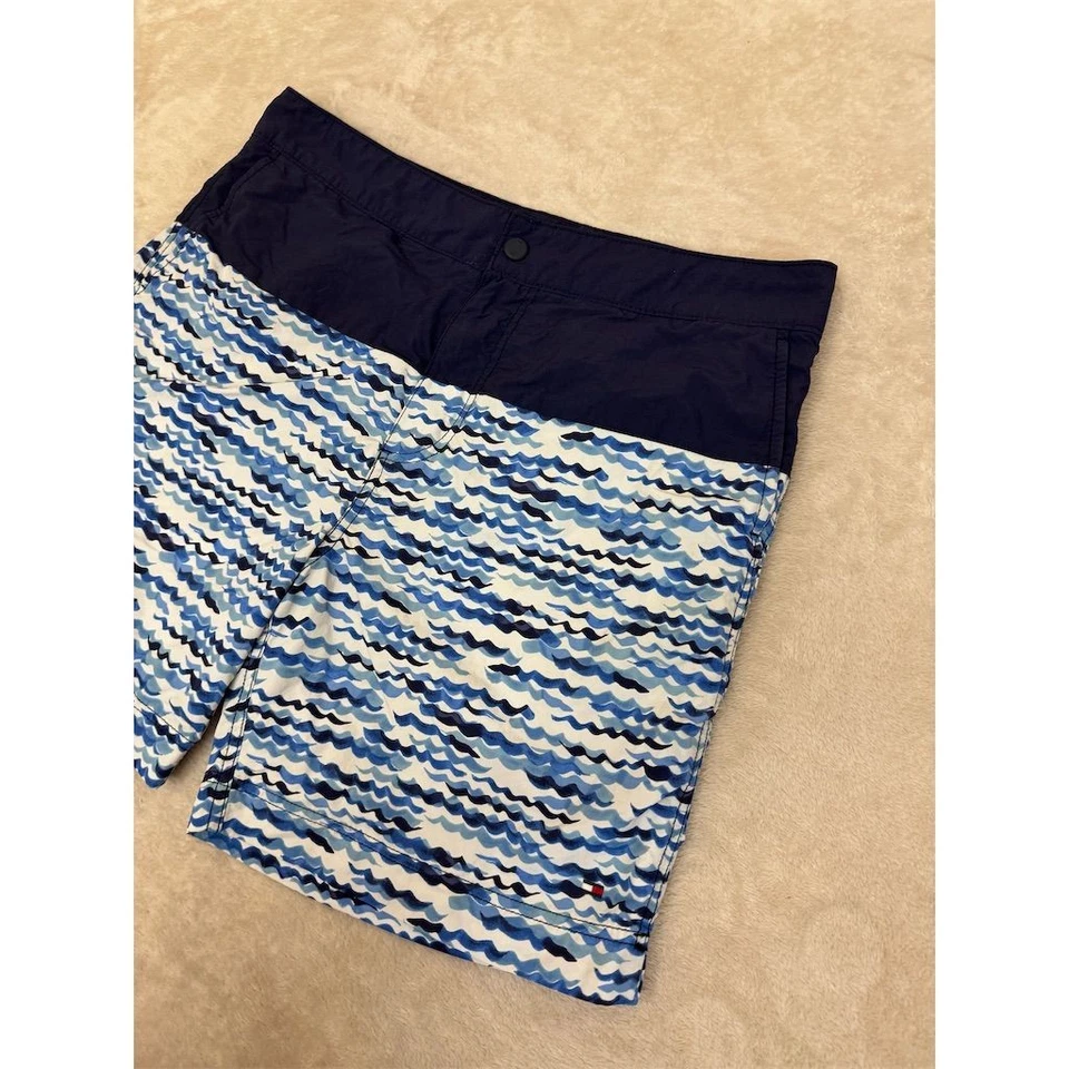 Tommy Hilfiger Youth Boys Large Blue Wave Swim Trunks Kids - Image 2 of 4