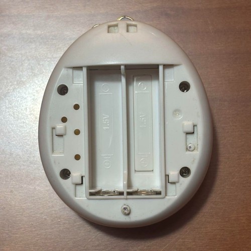 Set Orecchini BANDAI Tamagotchi P's Bianco con Tama Deco USATI funzionanti - Foto 4 di 13