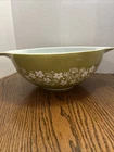 Vintage Pyrex 444 Spring Blossom Crazy Daisy Cinderella Mixing Bowl 4 QT Green