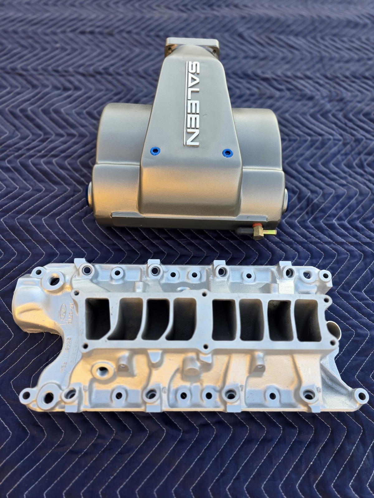 90-91 Ford Mustang Saleen/Dixon Intake Manifold  Saleen SC, SA10  Steve Saleen