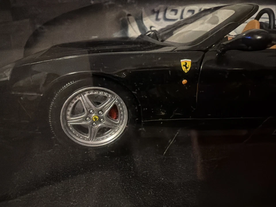 100% HOT WHEELS 1/18TH SCALE FERRARI BARCHETTA PININFARINA 1/18 SCALE NIB - Image 3 of 4