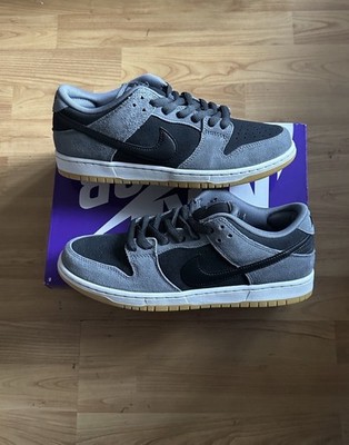 Size 9 - Nike Dunk SB Low Dark Smoke Grey **SHIPS TODAY**