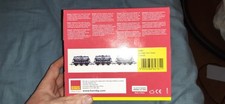 Hornby R6884 6 Wheel Milk Tank Wagons ( 3 Pack )