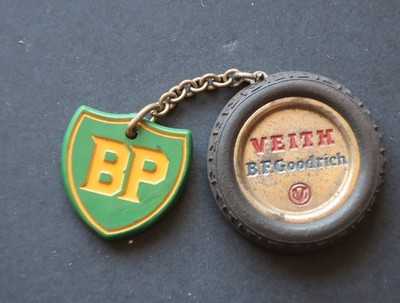 Original Schlüsselanhänger BP British Petroleum und Veith B.F. Goodrich Reifen